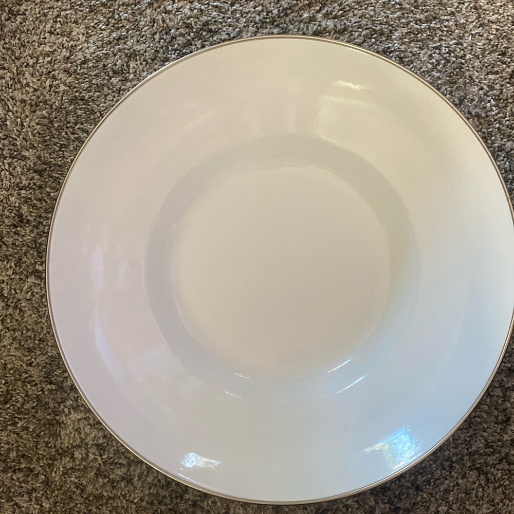 Large Pottery Barn serving bowl